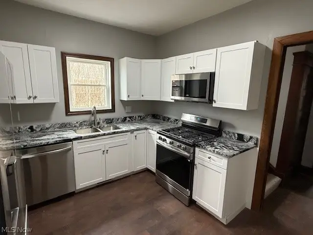 601 E 4th Street, Dover, OH 44622 - #3