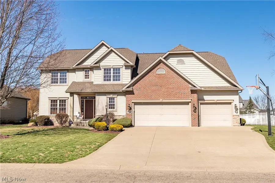 8811 Scotsbury Nw Street, Massillon, OH 44646 - #2