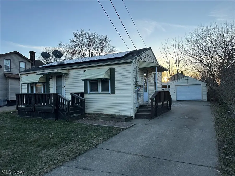 1867 Sheridan Ne Avenue, Warren, OH 44483 - #2