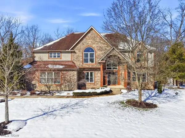 3813 Heathery Circle, Medina, OH 44256