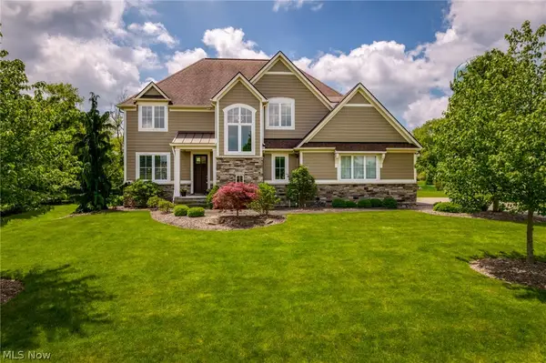 435 Dunwoody Drive, Aurora, OH 44202