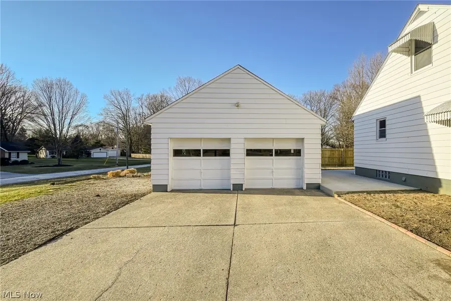 1245 Chelton Drive, Kent, OH 44240 - #3
