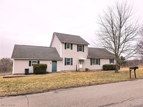 141 Meadowpark Drive, Cambridge, OH 43725