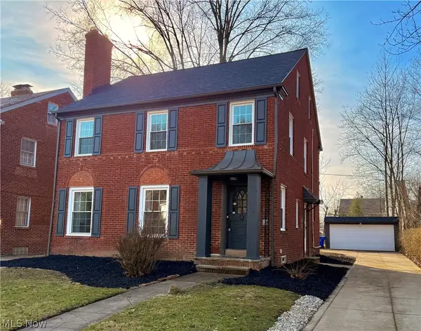 2348 Edgerton Road, University Heights, OH 44118