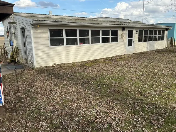 9385 N River Road #33, Dresden, OH 43821