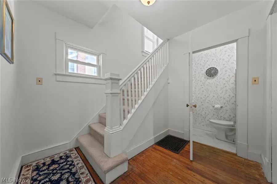 718 E Highland Avenue, Ravenna, OH 44266 - #3