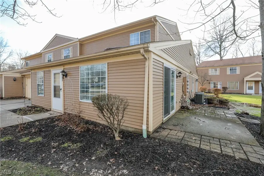 53 Privet Lane, Northfield, OH 44067 - #2