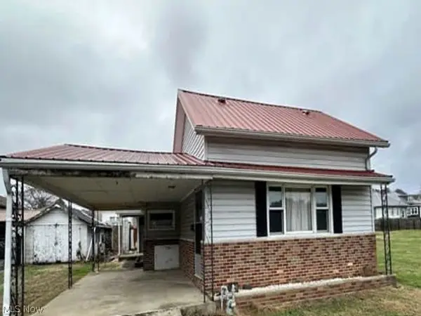 453 S Front Avenue, Middleport, OH 45760