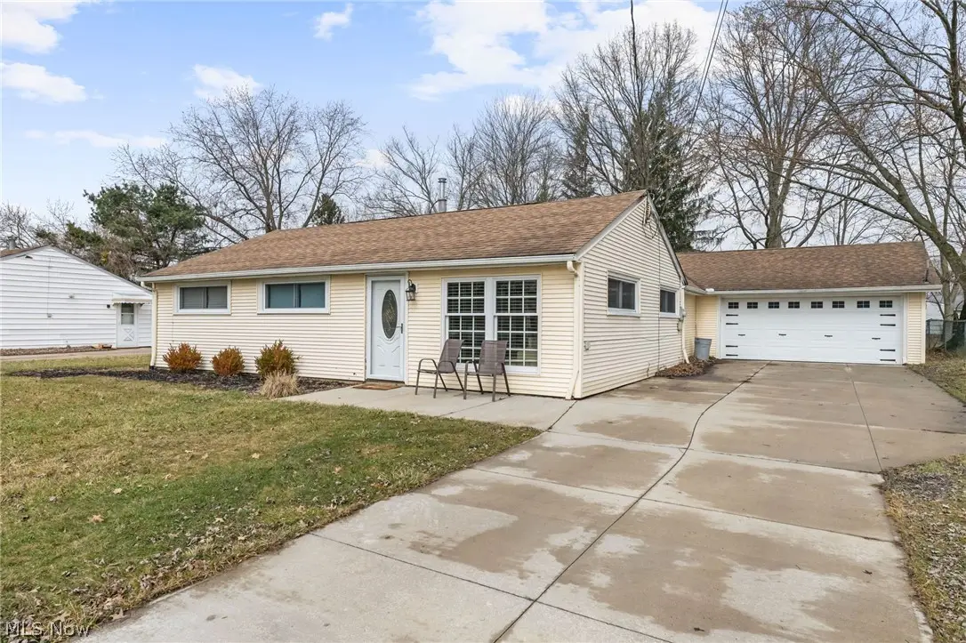 1887 Hillsdale Drive, Twinsburg, OH 44087 - #1