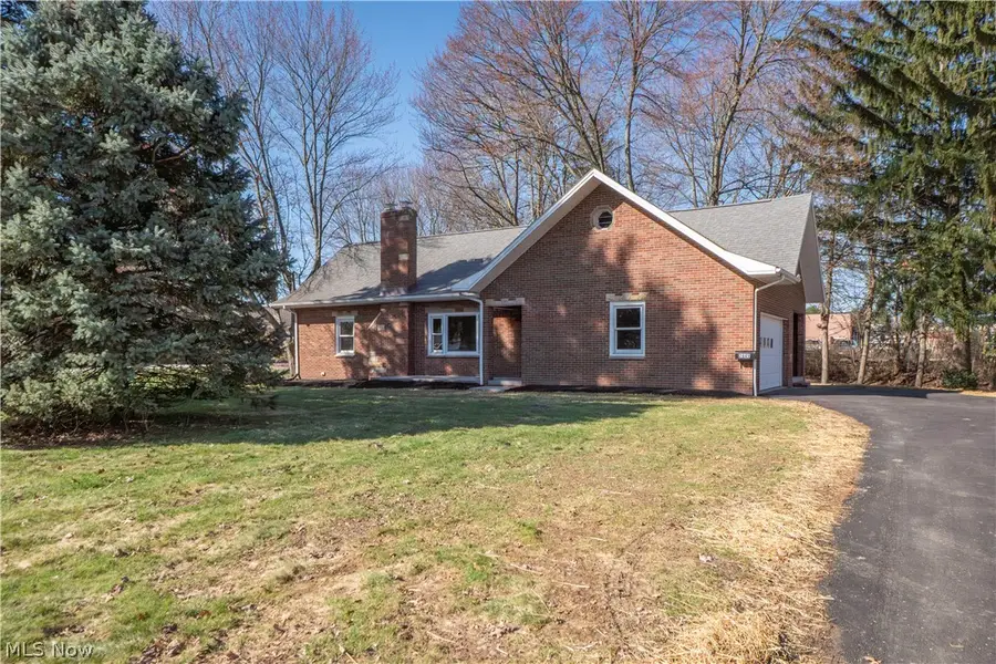 2849 Wise Nw Avenue, Canton, OH 44708 - #2