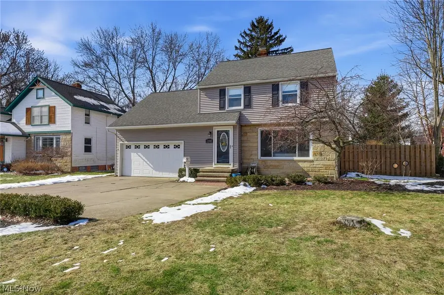 1390 Brainard Road, Lyndhurst, OH 44124 - #2