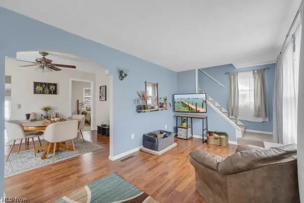 526 Clifford Avenue, Akron, OH 44301 - #3