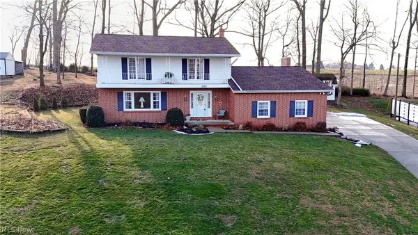 1005 Heatherwood Lane, Orrville, OH 44667