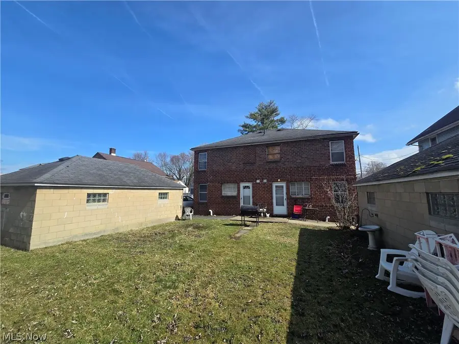 538 Nash Street, Niles, OH 44446 - #3