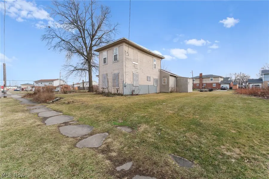 1014 9th Ne Street, Canton, OH 44704 - #2