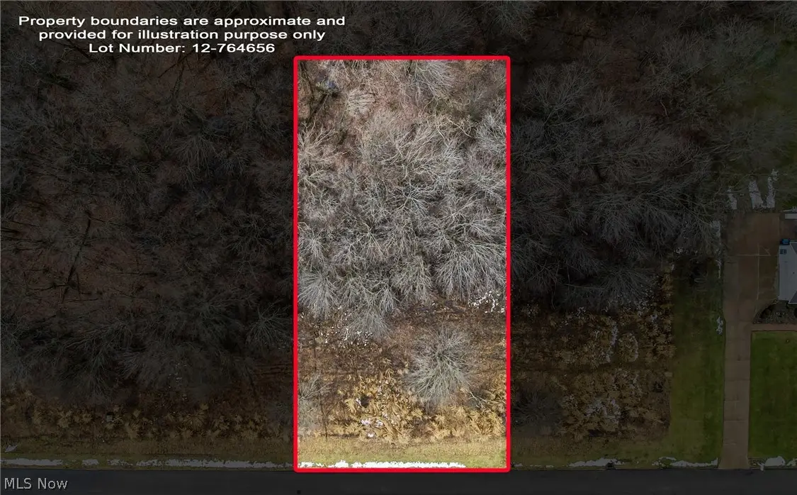 Lakeview Drive, Hubbard, OH 44425 - #1