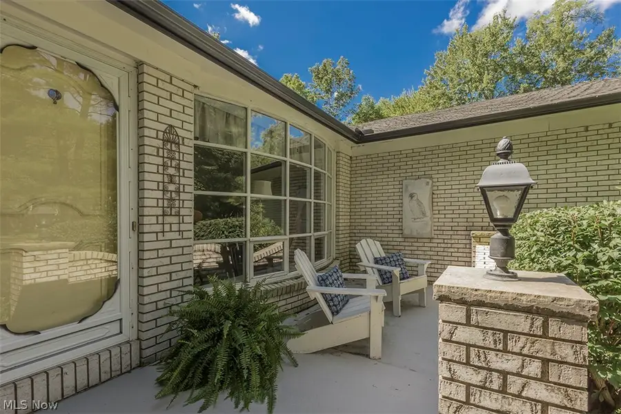 14988 Surrey Downs Drive, Novelty, OH 44072 - #2