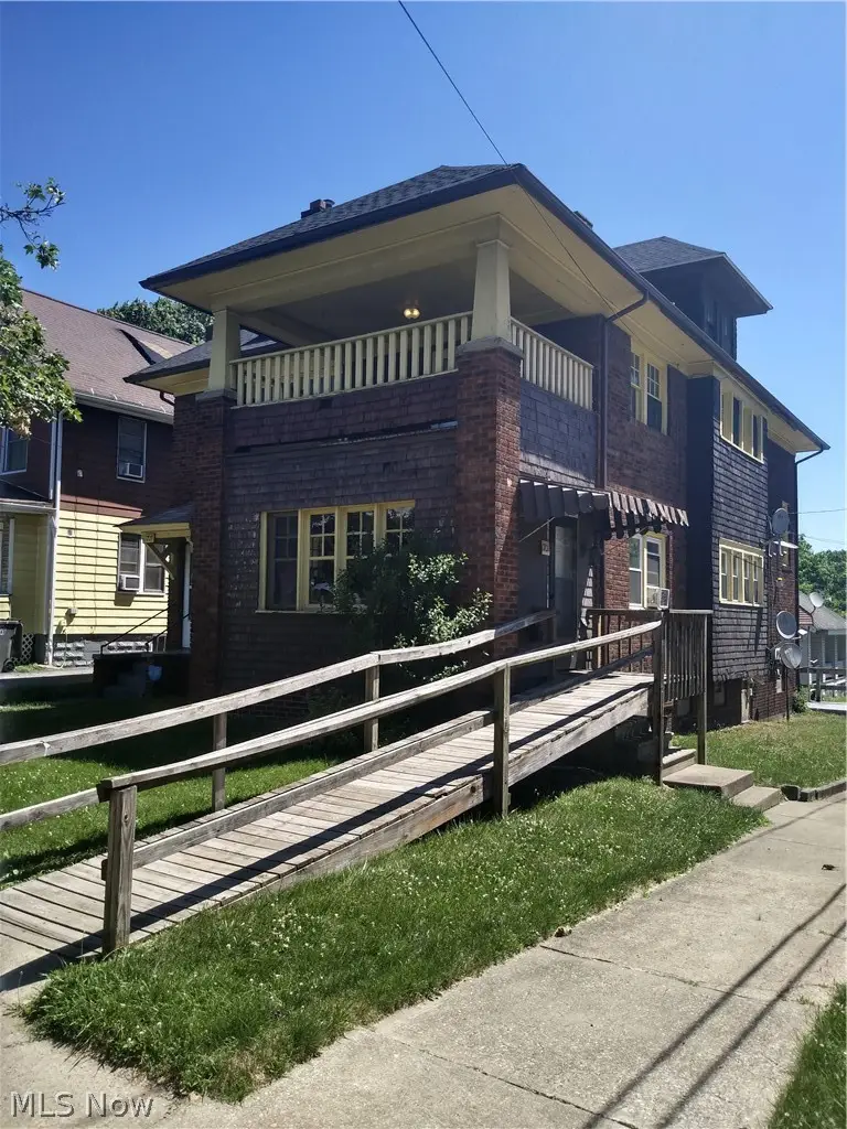 1701 Ohio Avenue, Youngstown, OH 44504 - #1