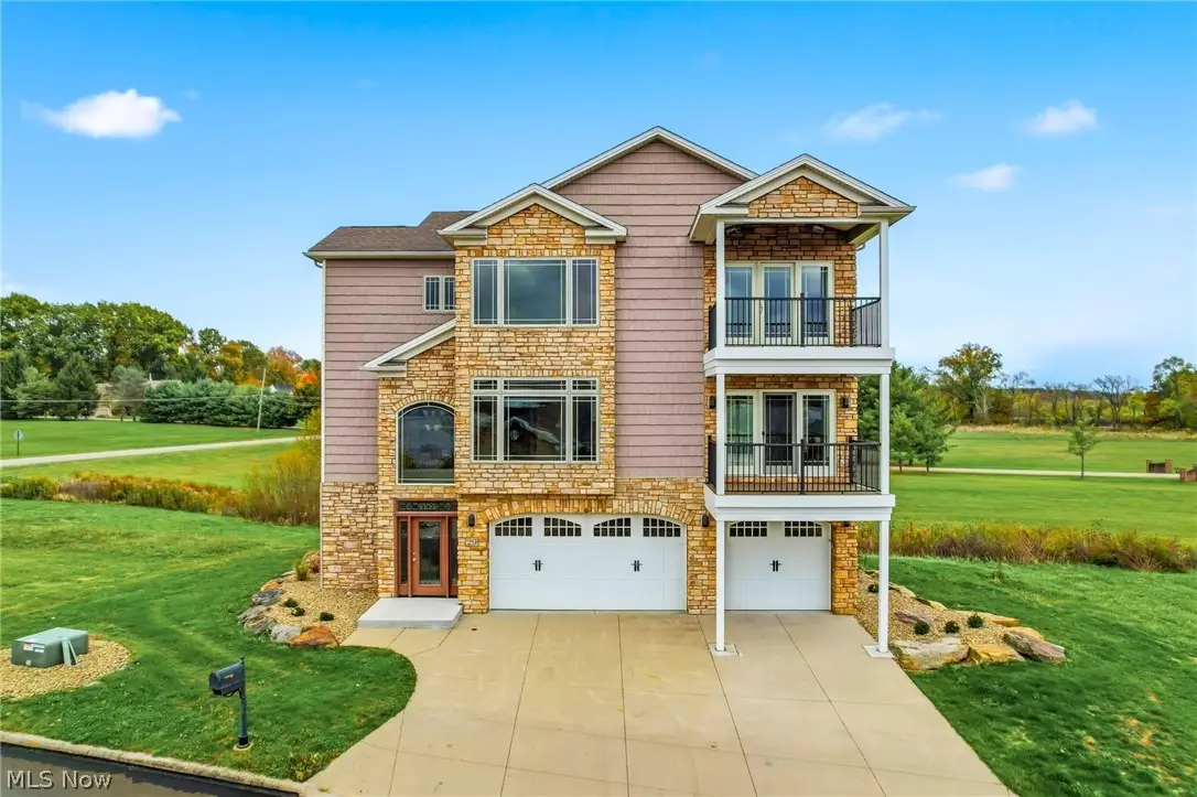 29 Shores Drive, Poland, OH 44514 - #1