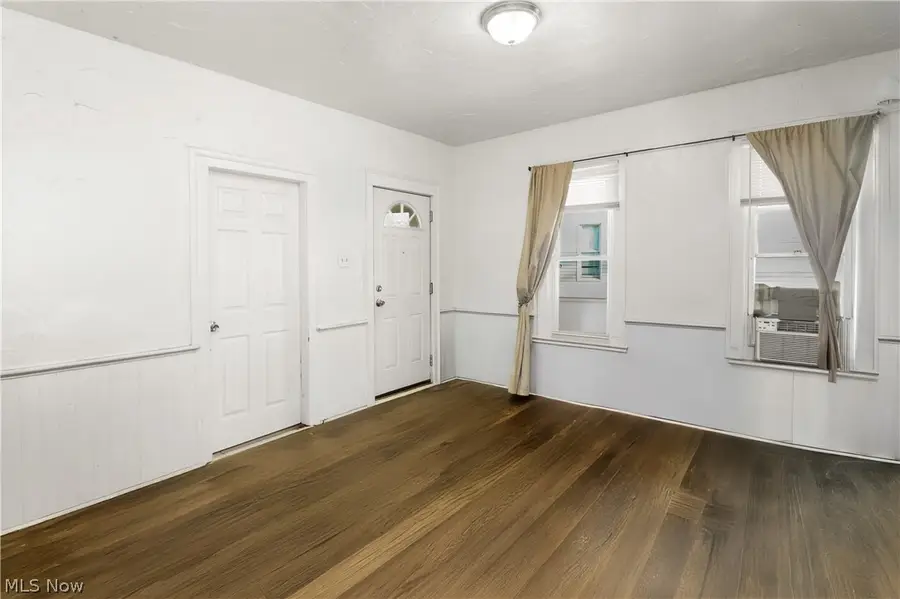 511 Brown Street, Akron, OH 44311 - #2