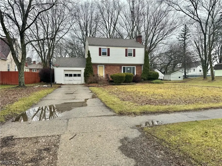 4715 Euclid Boulevard, Youngstown, OH 44512 - #3