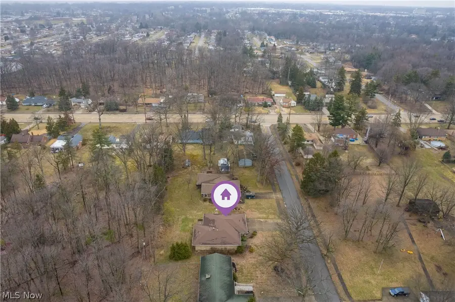 7408 Wake Robin Drive, Parma, OH 44130 - #3