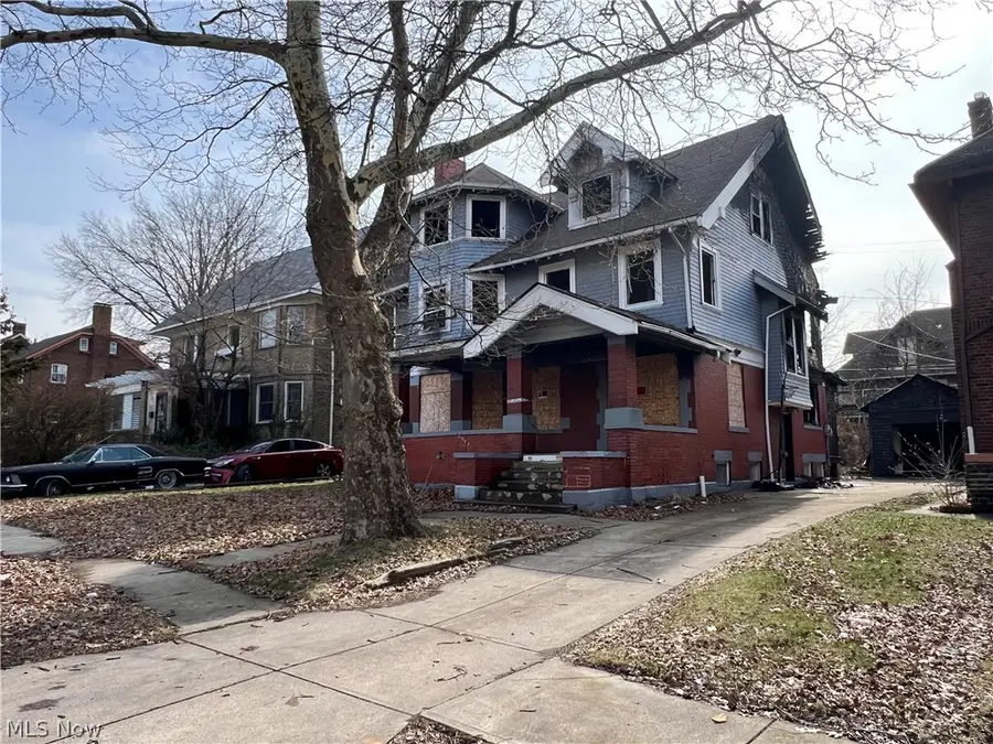 1822 Farmington Road, Cleveland, OH 44112 - #2