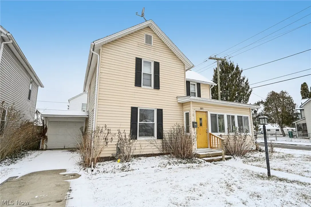 385 Woods Avenue, Newark, OH 43055 - #1
