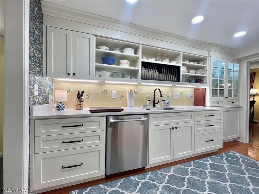 13800 Fairhill Road #105, Shaker Heights, OH 44120 - #2