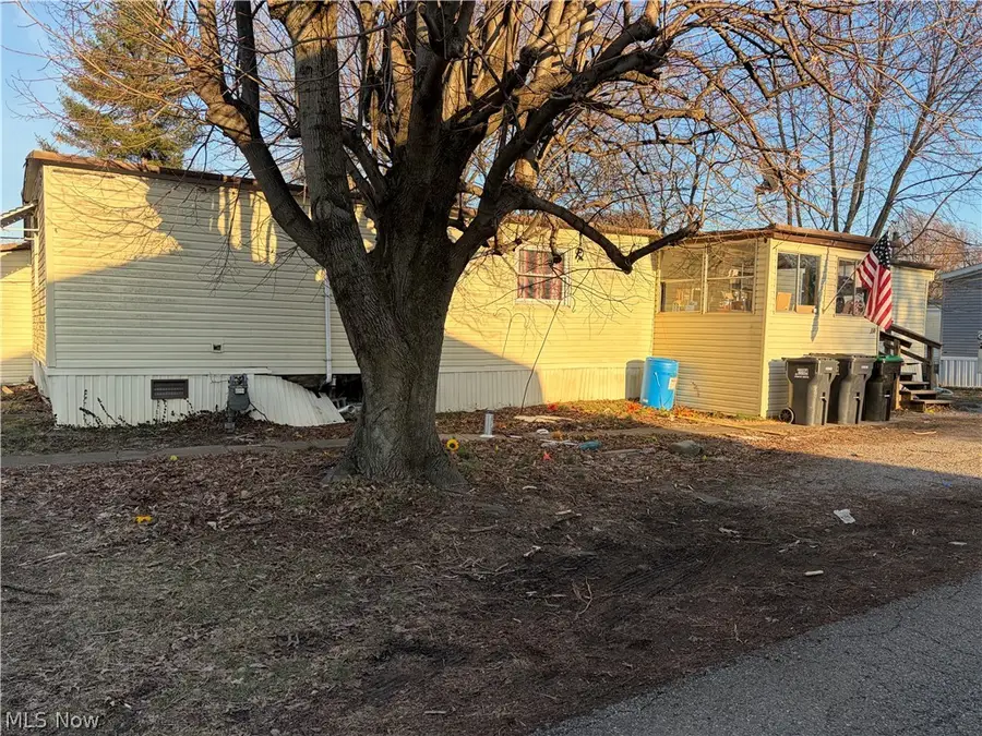 26 W 11th Street, Dresden, OH 43821 - #3