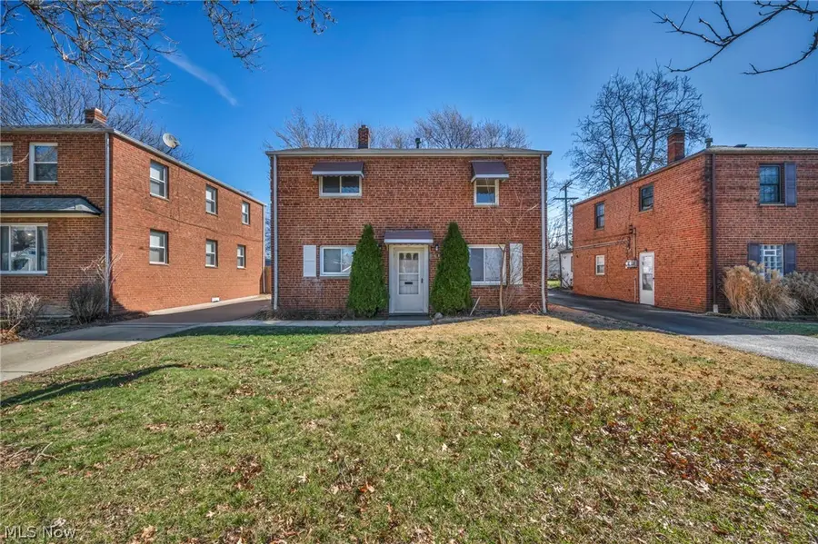 275 E 200th Street, Euclid, OH 44119 - #2