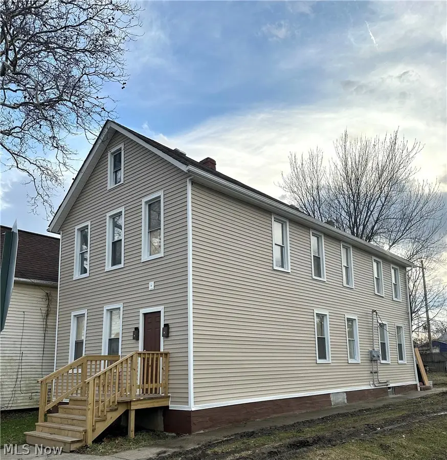 3302 W 48th Street, Cleveland, OH 44102 - #2