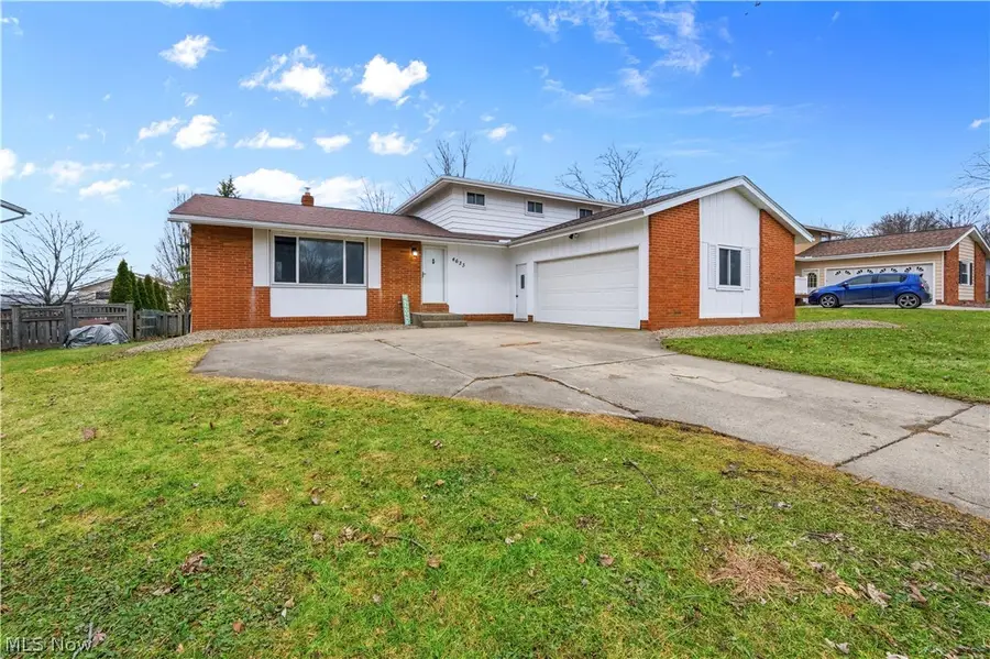 4633 Hickory Ridge Avenue, Brunswick, OH 44212 - #2