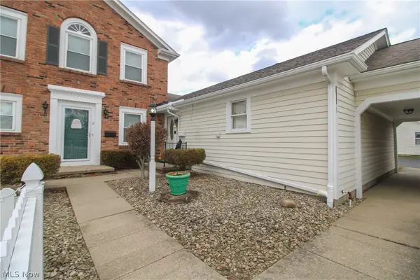 810 Kentwood Drive #3, Boardman, OH 44512