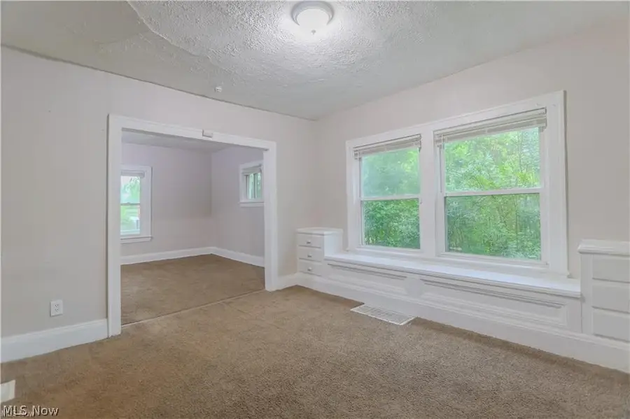 13512 Edgewood Avenue, Cleveland, OH 44105 - #2