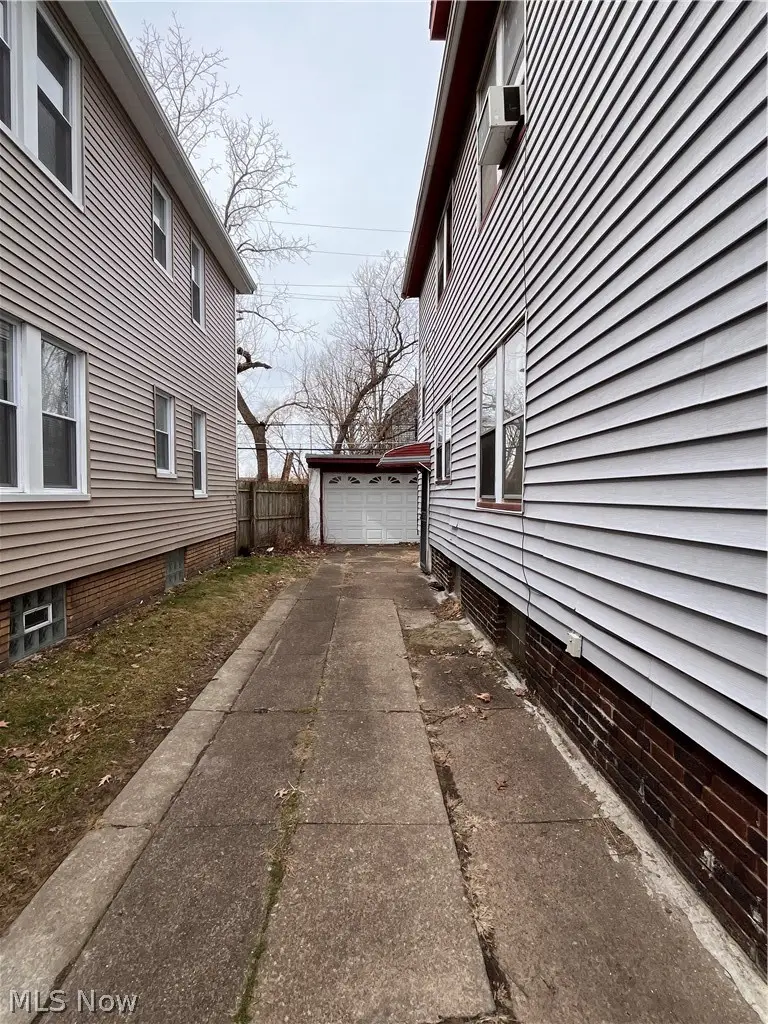 1286 E 134th Street, East Cleveland, OH 44112 - #3
