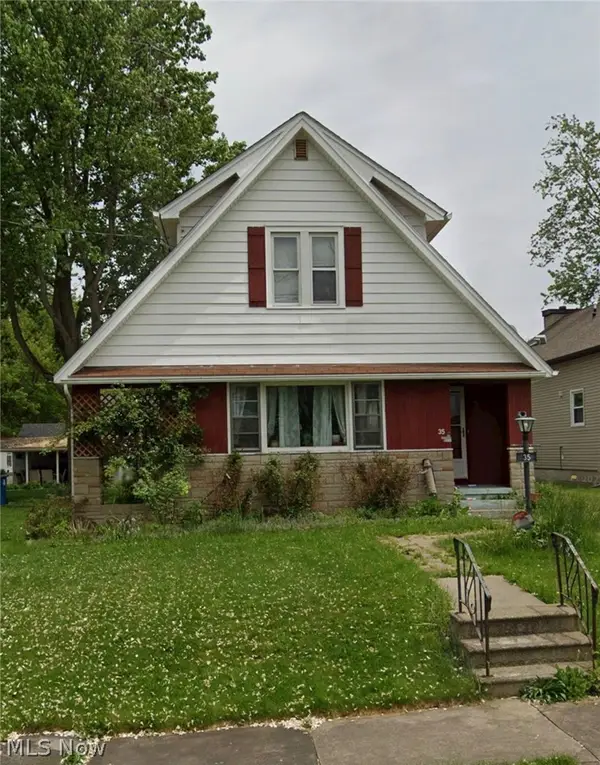 35 Washington Avenue, Niles, OH 44446