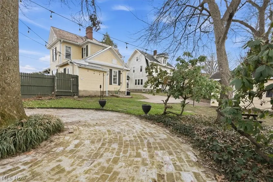 4405 Grand Central Avenue, Vienna, WV 26105 - #2