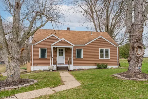 1889 Faircrest Se Street, Canton, OH 44707