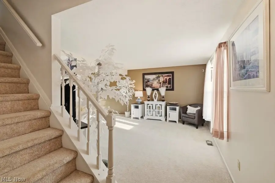 5518 Pond Court, Stow, OH 44224 - #2