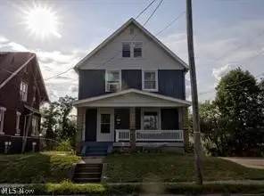 1417 Harrisburg Ne Road, Canton, OH 44705 - #1