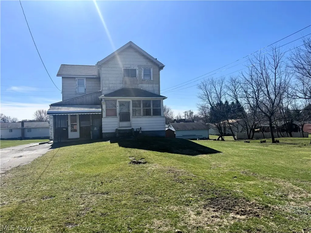 667 Hyatt Ave., Campbell, OH 44405 - #1