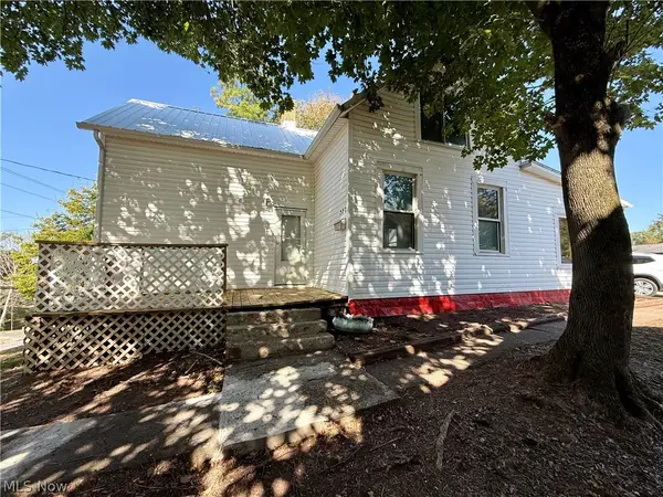 220 Oaklawn Avenue, Woodsfield, OH 43793