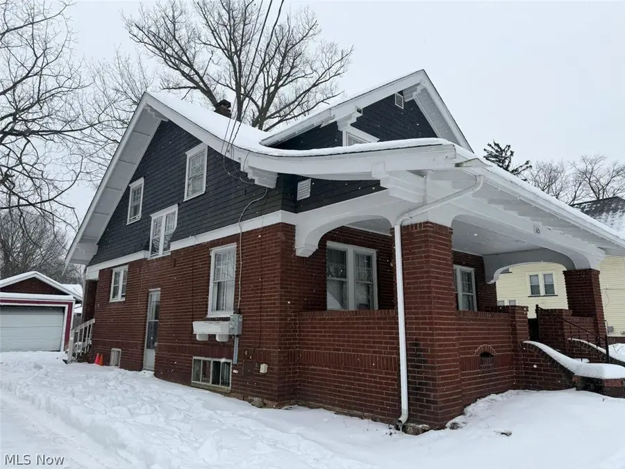 325 Beechwood Drive, Akron, OH 44320 - #2