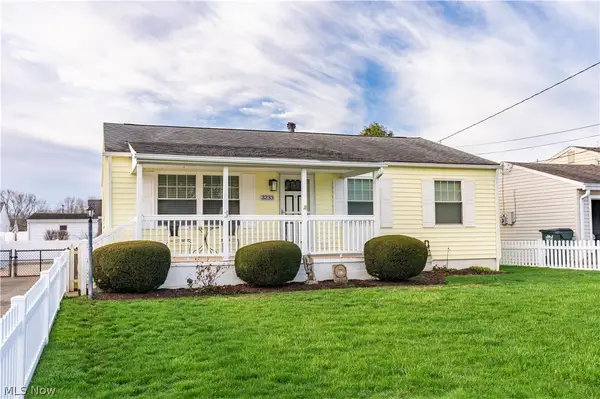 3233 Russ Ranch Nw Street, Massillon, OH 44646