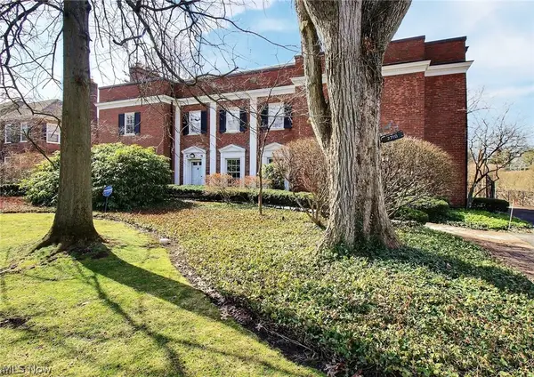 2710 Chesterton Road, Shaker Heights, OH 44122