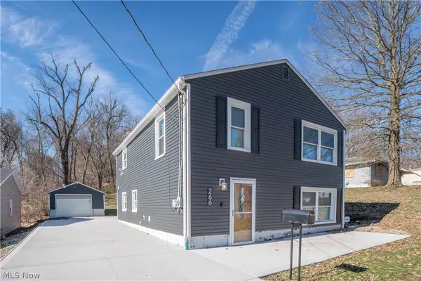 266 Hazelwood Avenue, Barberton, OH 44203