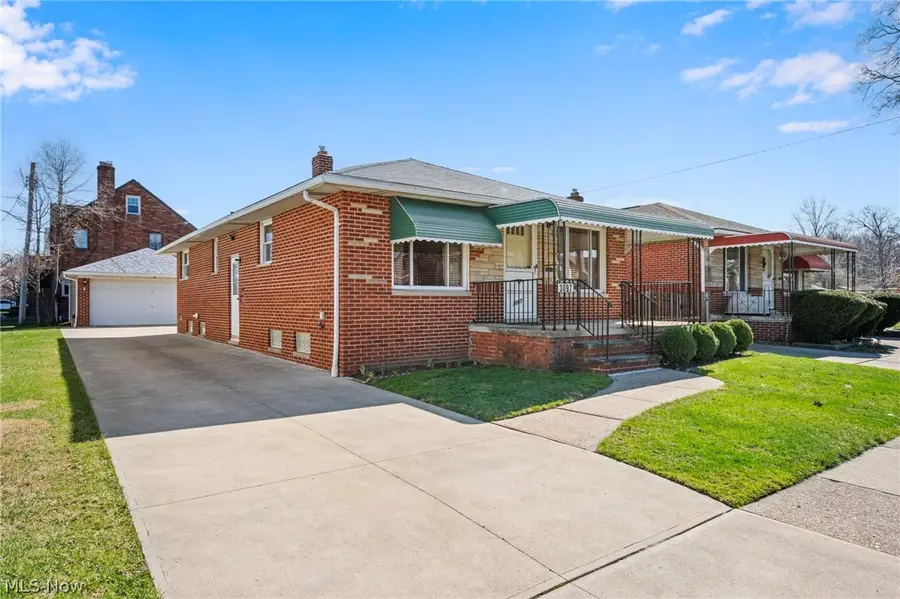 3097 W 159 Street, Cleveland, OH 44111 - #2