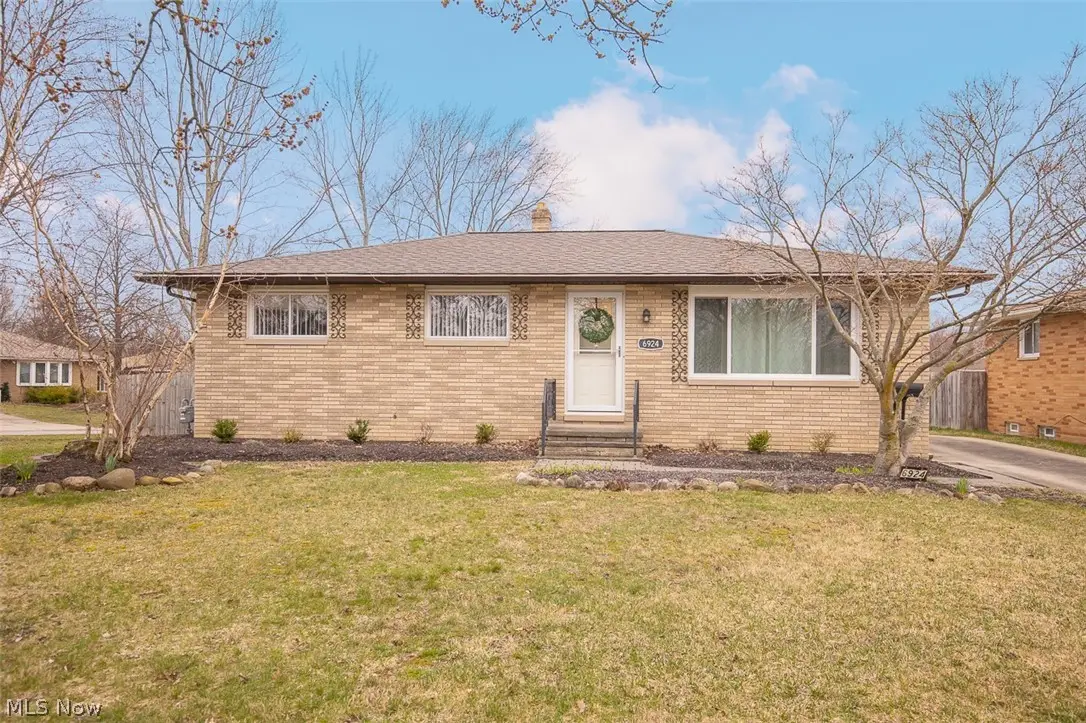 6924 Day Drive, Parma, OH 44129 - #1