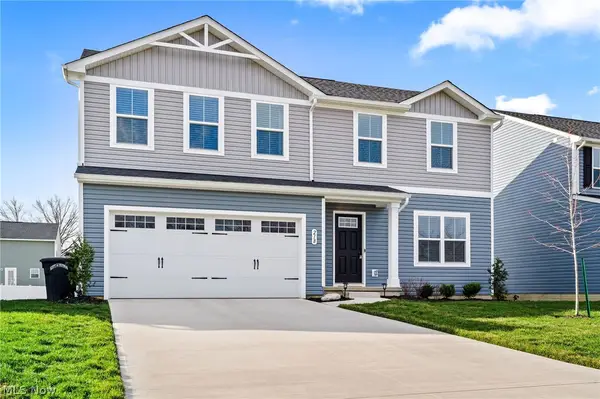 218 Leather Leaf Drive, Elyria, OH 44035